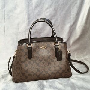 Coach Margot Carryall